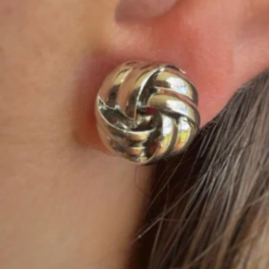EarDetox™ – c con Tecnología Natural de Acupresión ✨ Alivio natural, belleza y bienestar en un solo accesorio.